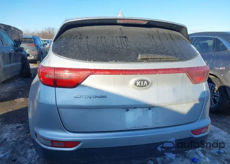 2018 Kia Sportage Lx z USA, uszkodzony, nr VIN KNDPM3AC9J7317328